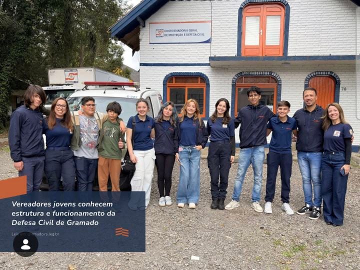 Vereadores jovens visitam a Defesa Civil de Gramado!