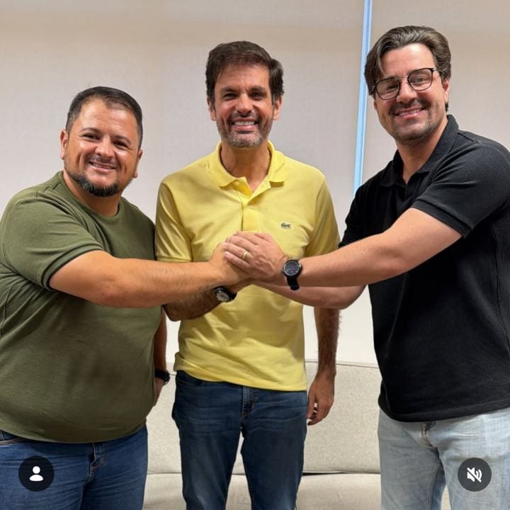 Reunião hoje na Alego junto com o Deputado @prhenriquecesar companheiro de bancada do @podemos20 .