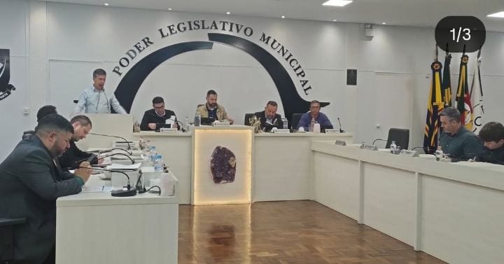 CÂMARA DE SOLEDADE CONCEDE TÍTULO DE CIDADÃO HONORÁRIO A GELSON RENATO CAINELLI