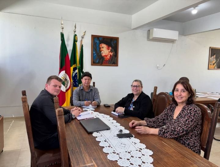 UERGS E ADMINISTRAÇÃO MUNICIPAL FORTALECEM PARCERIA EM PROL DA EDUCAÇÃO