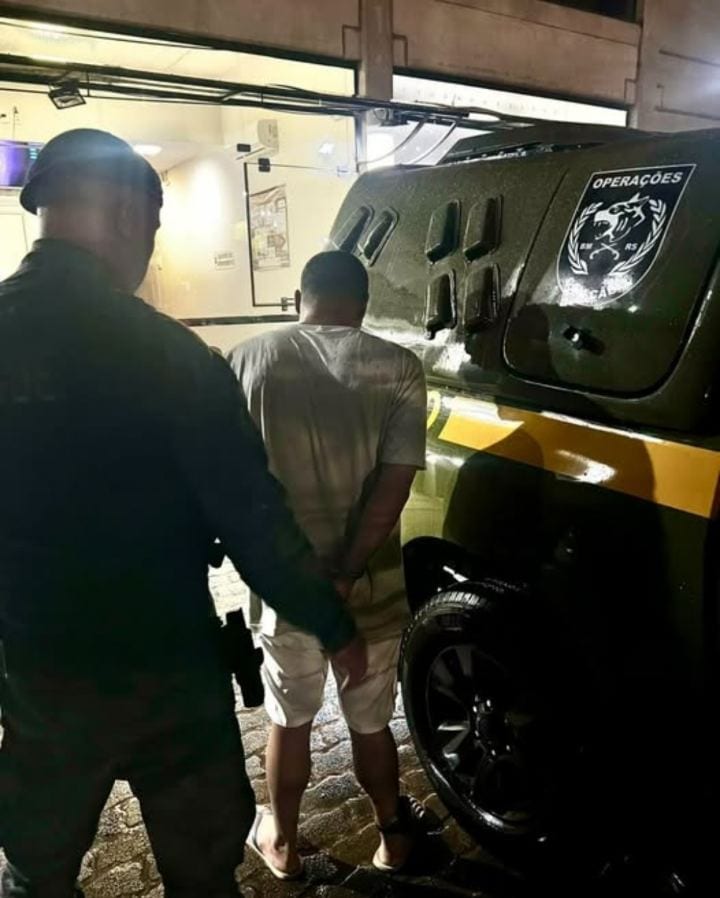 HOMEM COM MANDADO DE PRISÃO EM ABERTO É PRESO PELO CHOQUE EM PASSO FUNDO DURANTE PERÍODO ELEITORAL