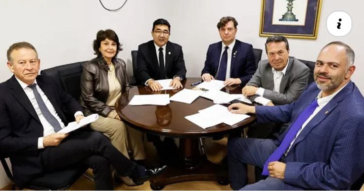 O relator, deputado Artagão Júnior, apresentou parecer com alterações de redação, mas a votação foi adiada após pedidos