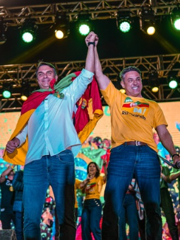 Brasmarket aponta Zucco e Flávio Bolsonaro na liderança no RS