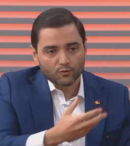Gabriel promete zerar fila do SUS no primeiro ano de governo