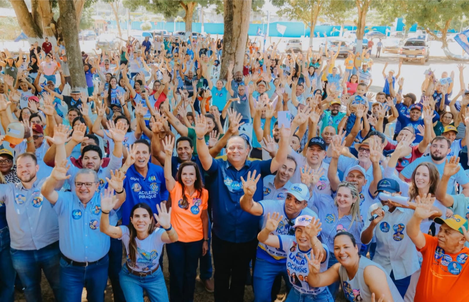 Ao lado de Dorinha, Eduardo Gomes inicia roteiro pelo Bico do Papagaio com agenda em 15 municípios