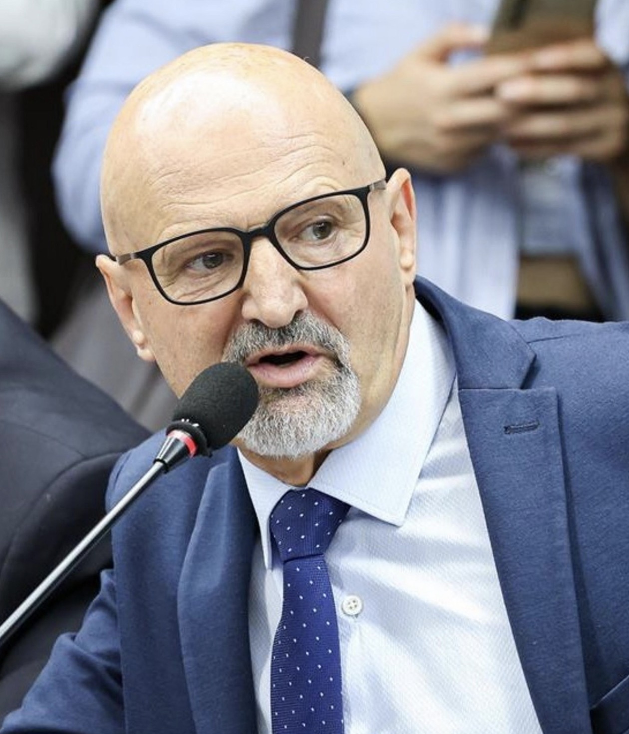 Liminar suspende mandato de Bonatto e abre vaga para Zilá
