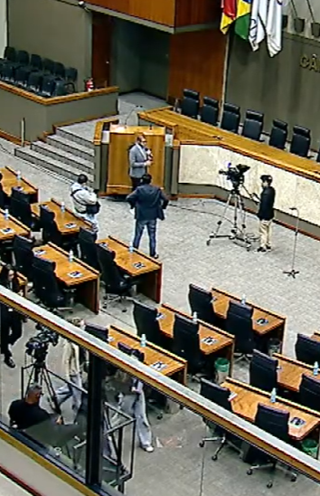 Campanha esvazia a Câmara e sessão termina antes de começar